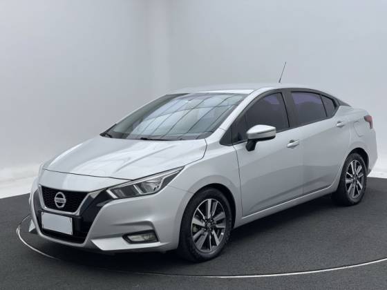 NISSAN VERSA 1.6 16V FLEX ADVANCE XTRONIC NISSAN VERSA 1.6 16V FLEX ADVANCE XTRONIC